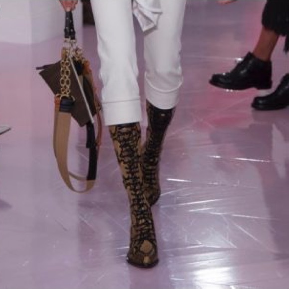 ✨ CHLOE Rylee boots - Picture 8 of 8